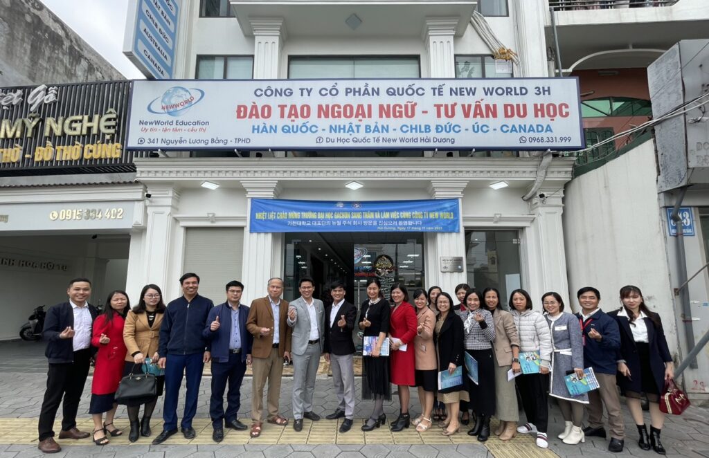 Công ty du học quốc tế New World 