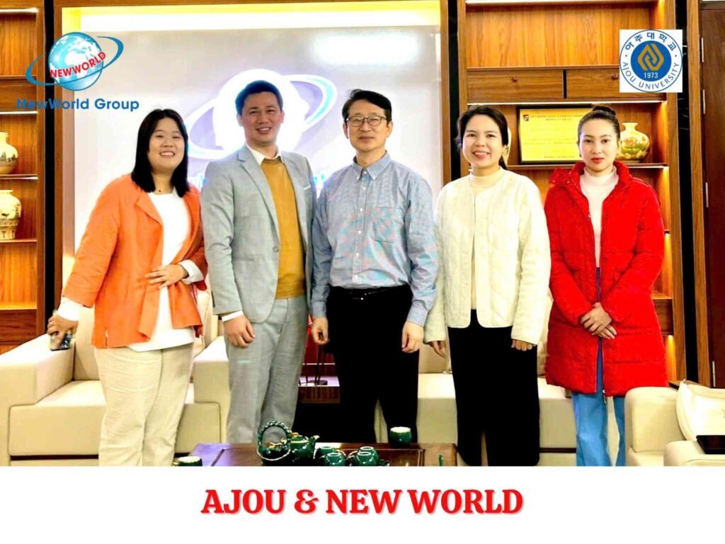 Đại học Ajou tới thăm và làm việc cùng New World