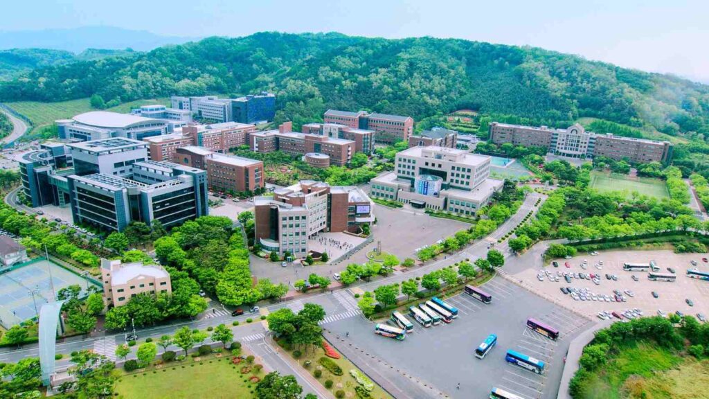 Khuôn viên trường đại học Namseoul Hàn Quốc 