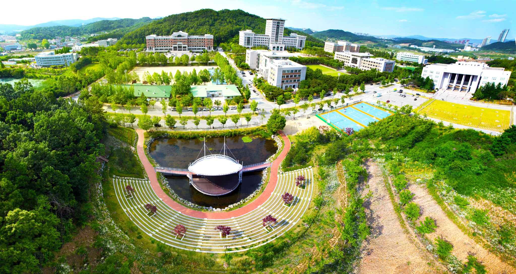 Khuôn viên đại học Sunmoon Hàn Quốc 